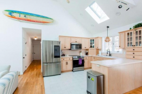 Stay On The Cape Vacation Rentals: Modern Family Retreat In Harwich